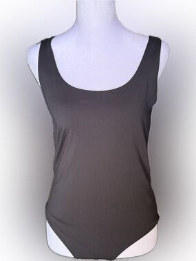 Express Body Contour Black Sleeveless Bodysuit Medium